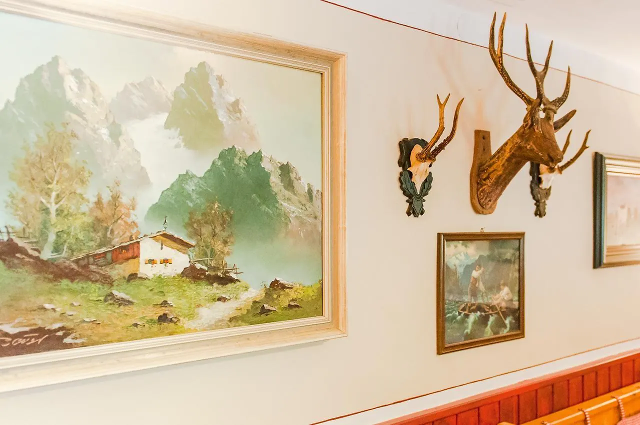 ** Hotel Berggasthof Butzn Wirt Ruhpolding Deutschland